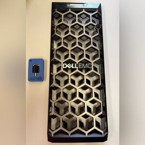 Dell EMC PowerEdge Tower Front Locking Security Bezel + Key 0TY33N